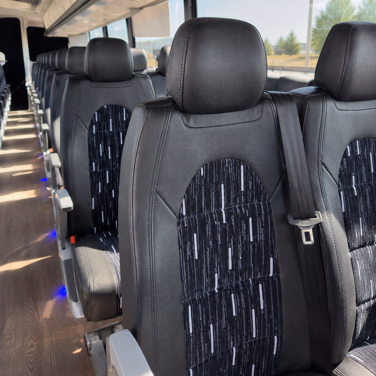 glendale charter bus
